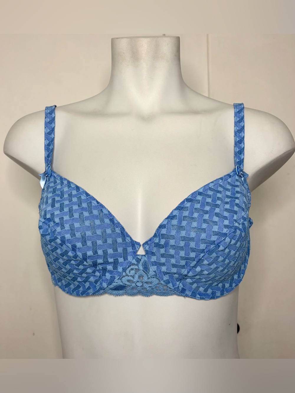 Vintage 90s Blue Lace Unlined Underwire Bra Size 36/38 C
